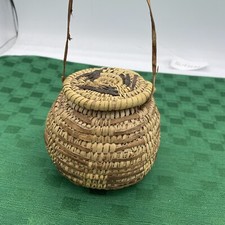 Vintage Embossed Leather and Woven Rattan Domed Lidded Storage Basket/Box — listing 4