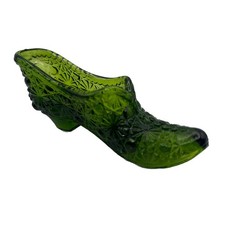 Emerald Green Pressed Glass Figural Witch/Cat Shoe with Daisy & Button Design and Pom-Pom Toe — listing 6