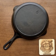 Lodge Cast Iron 5-Fish Cornbread Mold Pan — listing 6