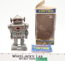 Vintage Yone No. 2280 Wind-Up Space Robot, Blue Plastic, Made in Japan — listing 3