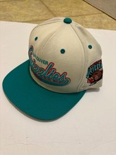 Mitchell & Ness Hardwood Classics Vancouver Grizzlies Swingman Shorts — listing 4