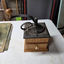 Antique Cast Iron & Wood Box Coffee Grinder / Mill with Ornate Decoration — listing 2