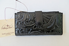Patricia Nash Black Leather Zip-Around Continental Wallet — listing 3