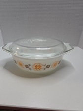 Vintage Pyrex Town & Country 475-B 2.5 Quart Cinderella Casserole with Clear Glass Lid — listing 3