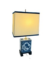 Chinoiserie Terracotta and Metal Table Lamp with Foo Dog/Kylin Motif — listing 3