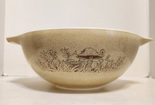 Vintage Pyrex 'Forest Fancies' Mushroom Nesting Casserole Dish Set (3 pieces) — listing 4