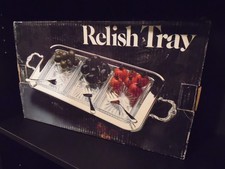 Leonard Three-Sectioned Silverplated Rim Relish Dish with Starburst Cut Glass Insert — listing 6