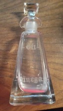 Vintage Clear Glass Kerosene Oil Lamp with Etched Torch & Wreath Chimney — listing 5