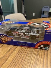 Dale Earnhardt #3 GM Goodwrench Chevrolet Diecast Race Car — listing 2
