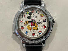 Vintage Lorus Mickey Mouse Musical Quartz Watch with Brown Leather Band — listing 4