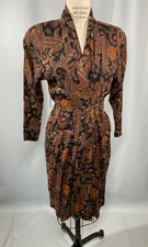 Leslie Fay Ivory Two-Piece Dress Suit with Silver Floral Embroidery, Size 14 — listing 4