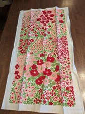 Vintage Printed Linen Kitchen Tea Towel with Red Apples and Apple Blossoms, Mid-Century — listing 4