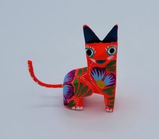 Oaxacan Wood Carving Cat Alebrije, Hand-Painted Floral Motif — listing 3