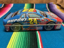 Jeff Gordon #24 NASCAR Car-Shaped Collectible Tin with 6 Sealed Pins/Magnets Set — listing 5