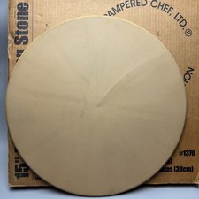 The Pampered Chef 15" Round Baking Stone, Family Heritage Collection #1370, New in Box — listing 5
