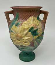 Roseville Pottery Peony Two-Handled Vase in Golden Tan — listing 6