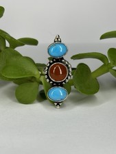 Vintage Middle Eastern Style Ring with Large Carnelian/Agate Stone and Engraved Shoulders No visible marks / unmarked — listing 4