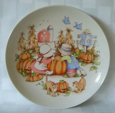 Watkins Autumn Harvest Collector Plate with Children in Pumpkin Patch
