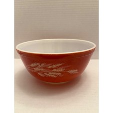Vintage Pyrex 'Autumn Harvest' Cinderella Nesting Mixing Bowl Set — listing 3