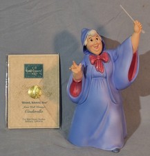 Walt Disney Classics Collection Fairy Godmother "Bibbidi, Bobbidi, Boo" Figurine from Cinderella — listing 4