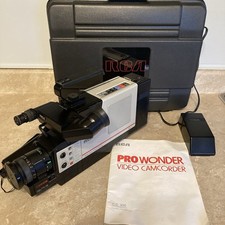 Vintage Camcorder Owner's Manual / Moviecorder User's Guide
