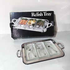 Leonard Three-Sectioned Silverplated Rim Relish Dish with Starburst Cut Glass Insert — listing 4