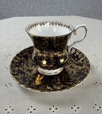 Elizabethan Fine Bone China Blue Floral Trio (Teacup, Saucer & Side Plate) — listing 6