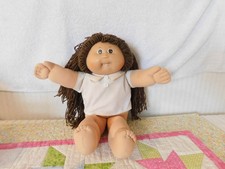 Vintage 1980s Coleco Cabbage Patch Kid Girl "Marcie Simone" with Brown Yarn Hair, Blue Eyes, Jogging Outfit — listing 3