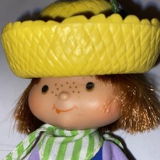 Vintage Kenner Strawberry Shortcake Huckleberry Pie 6" Doll with Hat — listing 3