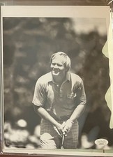Jack Nicklaus Signed Black & White 8x10 Golf Photograph No documentation — listing 2