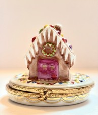 Limoges Hand-Painted Porcelain Trinket Box with 4 Miniature Glass Perfume Bottles — listing 4
