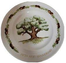 Fifth Avon Anniversary "The Great Oak" Commemorative Plate in Box — listing 6