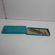 Vintage Drafting Instrument Set with Compass, Divider and Ruling Pens in Fitted Case — listing 2