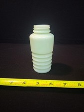 Vintage Jadeite Ribbed Beehive Salt/Spice Shaker Jar, 4 inches tall (No Lid) — listing 6