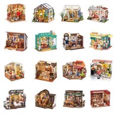 Miniature House Craft Supplies Dollhouse Doorknob / Hardware Set, New Old Stock in Package — listing 3