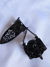 Four-Finger Gothic Skull Knuckle-Duster Statement Ring with Faceted Black Stone — listing 2