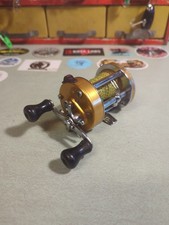 Vintage Penn Conventional Saltwater Trolling/Casting Reel with Bakelite Side Plates — listing 3