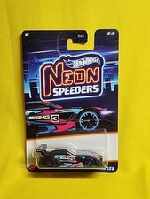 Hot Wheels Neon Speeders '16 Mercedes-AMG GT3 5/8 Diecast Car — listing 3