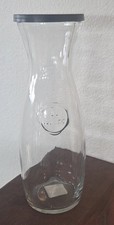Clear Glass 1 Litre Carafe with Embossed Seal Medallion — listing 4