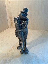 Small Resin Frog Figurine in Top Hat and Cloak, Copyright 1991 J.C.