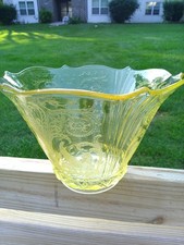 Lancaster Glass Co. Yellow Topaz 'Sphinx' Etched Depression Glass Bowl with Ruffled Rim — listing 2
