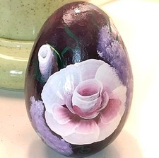 Hand-Painted Papier-Mâché Lacquered Egg Trinket Box with Rooster & Hen Motif — listing 6