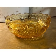 Vintage Amber Glass Scalloped Rose Bowl / Flower Petal Bowl, 8 in x 3 in — listing 5