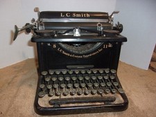 L.C. Smith & Corona Model 8 Standard Typewriter (No. 8, 11-inch carriage) — listing 2