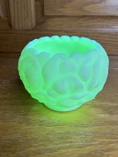 Vintage Uranium Glass Rose Bowl, Frosted Yellow Vaseline Glass, 5.5 inch — listing 5