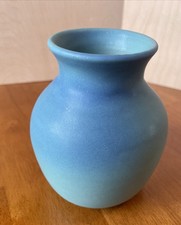 Briggle Ming Van Briggle Squat Vase Ming Turquoise Blue Leaf Design — listing 4