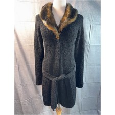 Harold's Burgundy Chunky Knit Sweater with Black Faux Fur Collar, Size L — listing 4