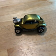 Topper Johnny Lightning Custom 'Bug Bomb' VW Beetle Diecast Car, Purple, circa 1970 — listing 2