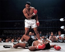 Muhammad Ali (Cassius Clay) Black & White Boxing Photograph, Framed, with Printed Signature — listing 5
