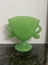 Vintage Forest Green Pressed Glass Footed Fan Vase with Diamond Point Pattern — listing 6